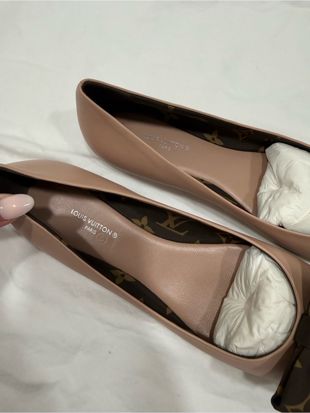 Louis Vuitton Popi Flat Ballerina - Picture 6 of 14